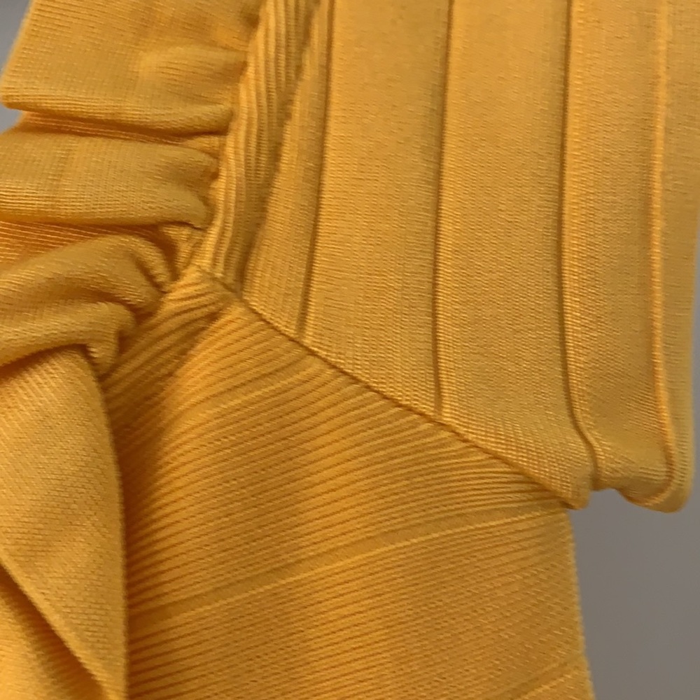 Stunning Bebe dress - Picture 5 of 16